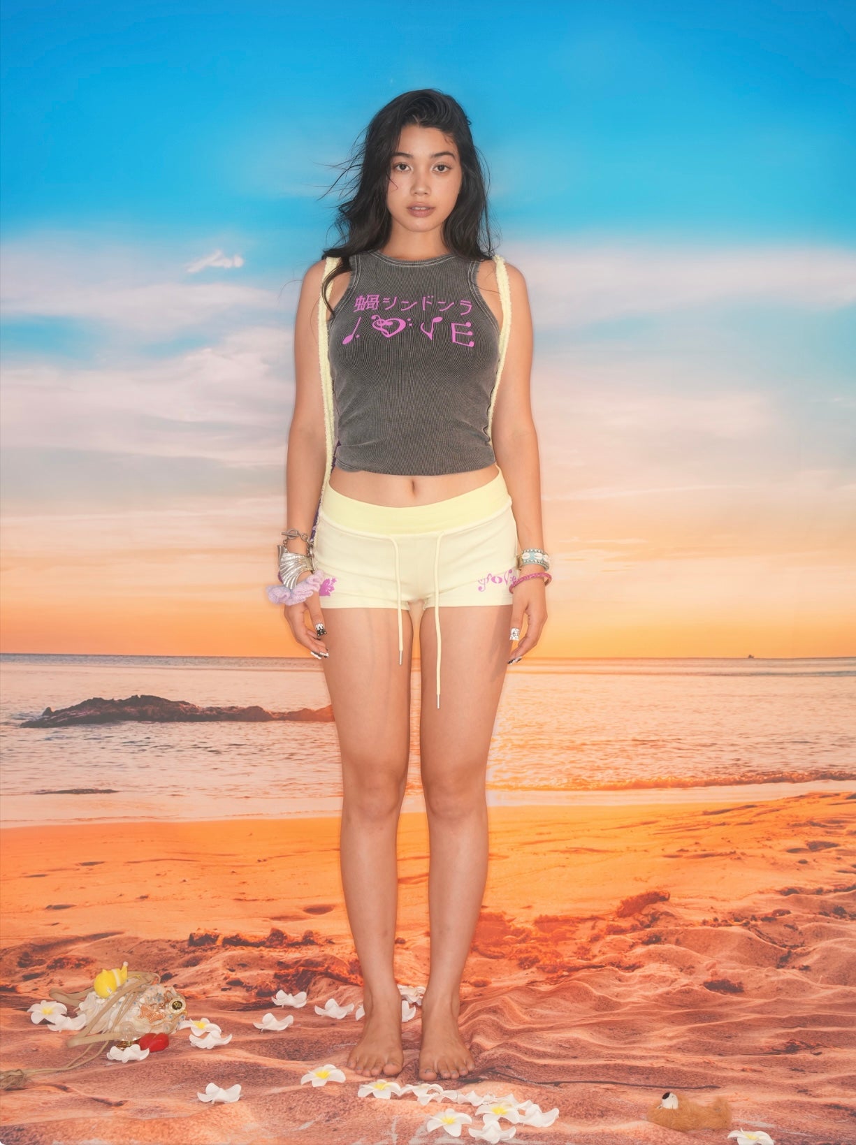 LOVE SNAIL Shorts (YELLOW)